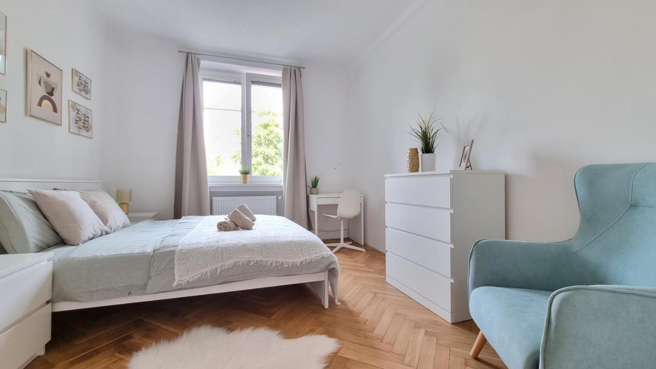 Finnem Prubezna * Prague